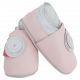 Petits chaussons en cuir