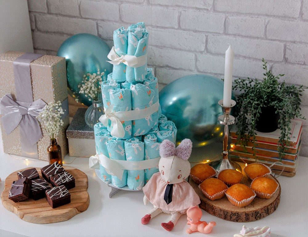 cup cakes décorations idées pour baby shower fête de grossesse