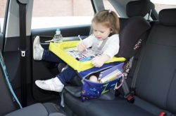 Voyager avec un bébé en voiture : que ne faut-il pas oublier ?