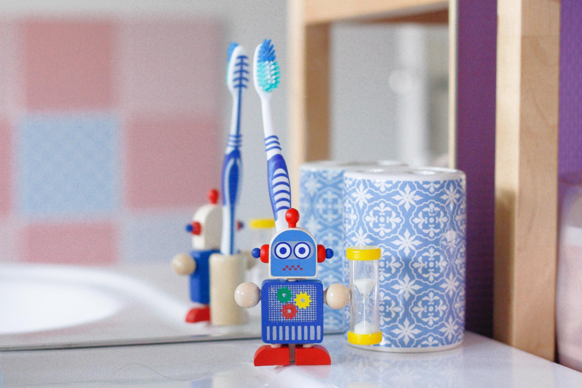 Porte brosse à dents - minuteur robot