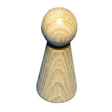 Bonhomme, bonne-femme en bois